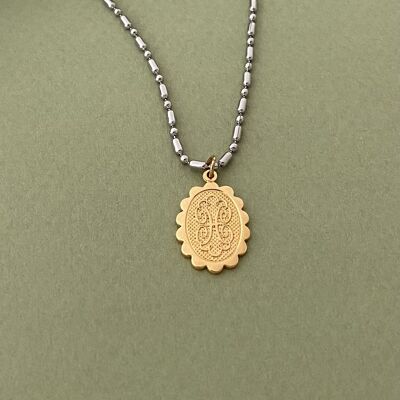 BOB NECKLACE