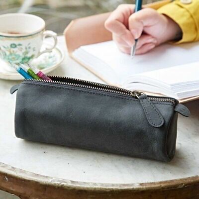 Black Buffalo Leather Round Pencil Case