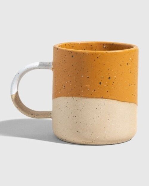 8oz stoneware mug caramel / white