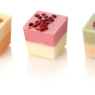 Ovis sheep milk bath cube poetry 3.5 cm 50 g