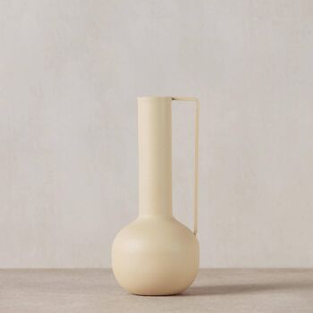 Vase en métal sable Mona 2