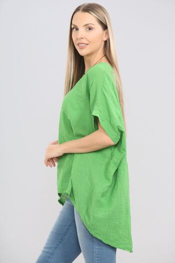 Top d'été vert avec collier 2