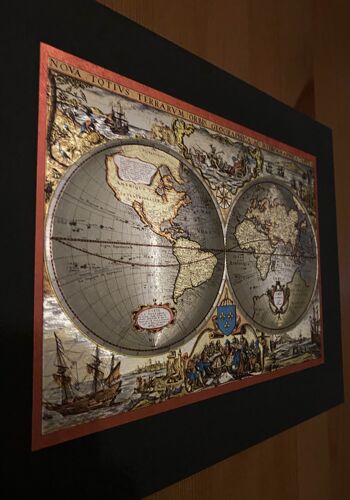 Carte du vieux monde | RED | Art métallique | Effet de lumière 3D 3