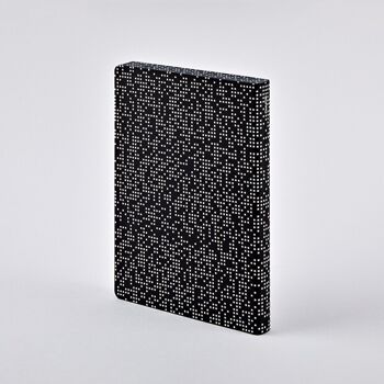 Analogique - Graphique L | carnet nuuna A5+ | Grille de points de 3,5 mm | Papier premium 120 g | cuir noir | produit durablement en Allemagne 2