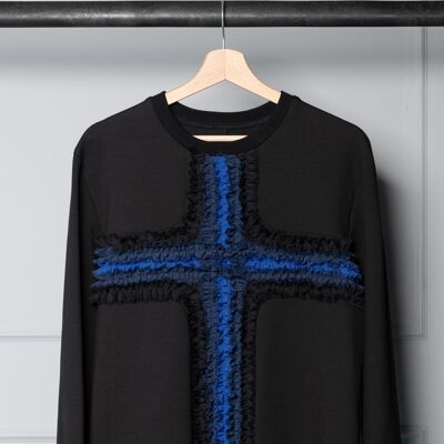 Trivia black sweater with ruffle cross