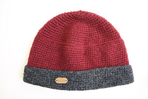 PK839 Crochet Turnup Hat Red