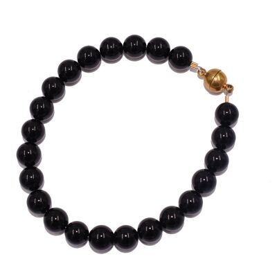 Onyx bracelet with magnetic clasp