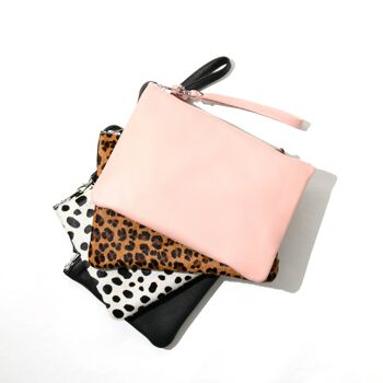 Pochette en cuir rose 4