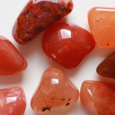 Carnelian tumbled stones - large