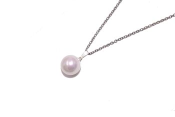 Perle de coquillage - blanche - pendentif avec chaîne 1