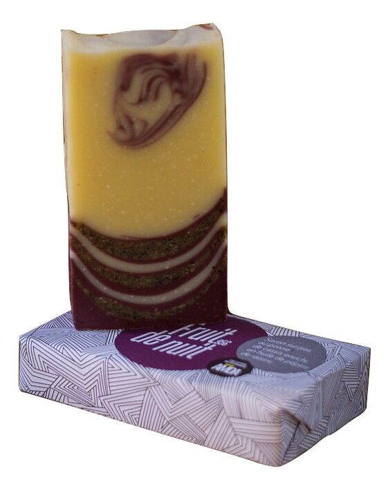 Kaltverseifte Seife „NIGHT FRUIT“ mit schwarzem Johannisbeerduft