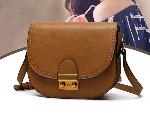 AnBeck small classic handbag with matt leather surface - brown
