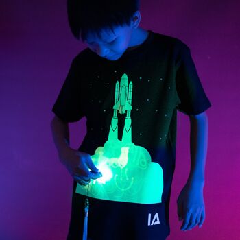 T-shirt lumineux interactif pour enfants - Fusée spatiale 5