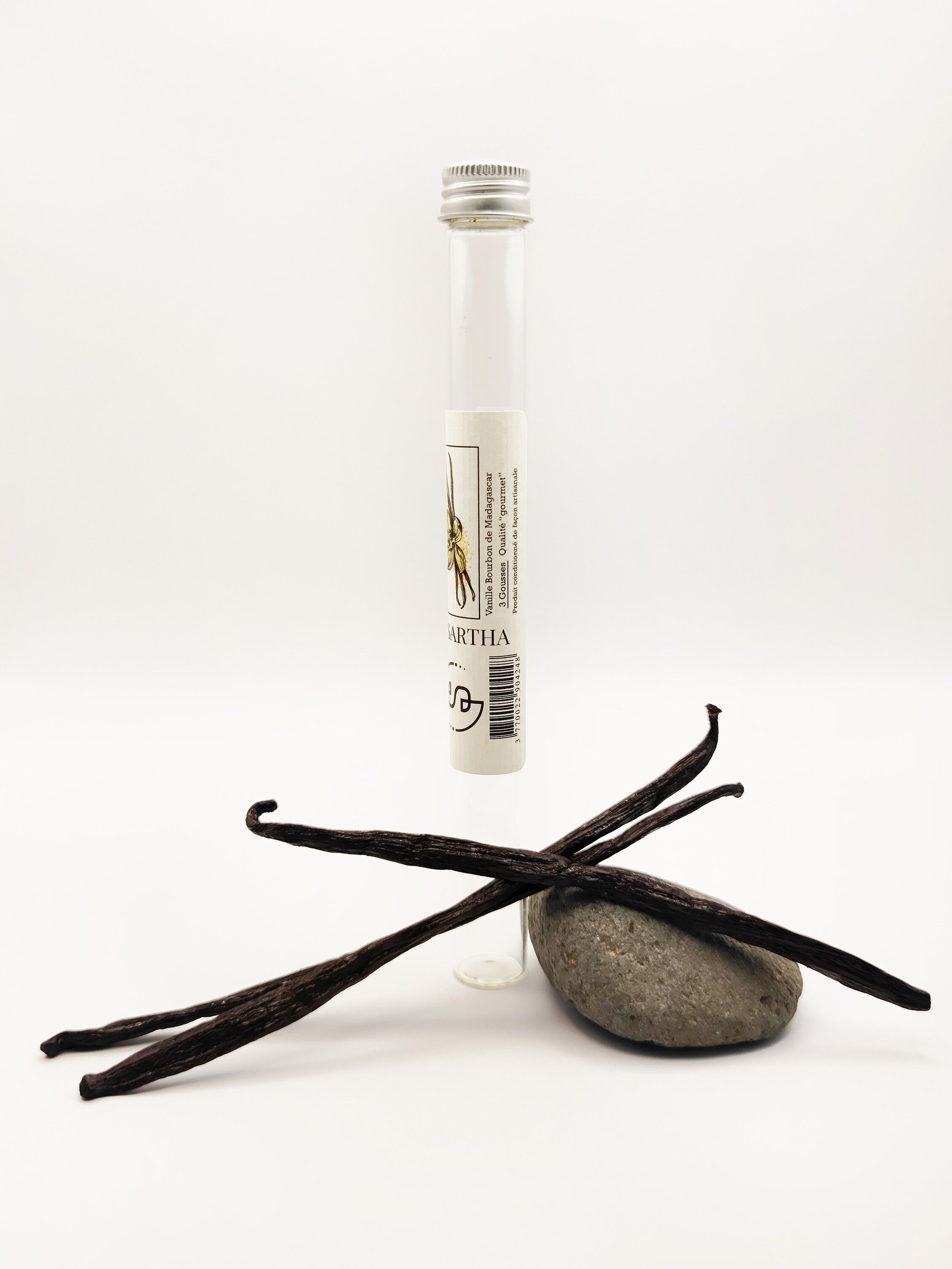 Gourmet bourbon vanilla from Madagascar - three pods