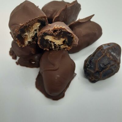 5 Double Dipped in Raw Chocolate Medjoul Date Stuffed with Whole Walnuts - 50-milk