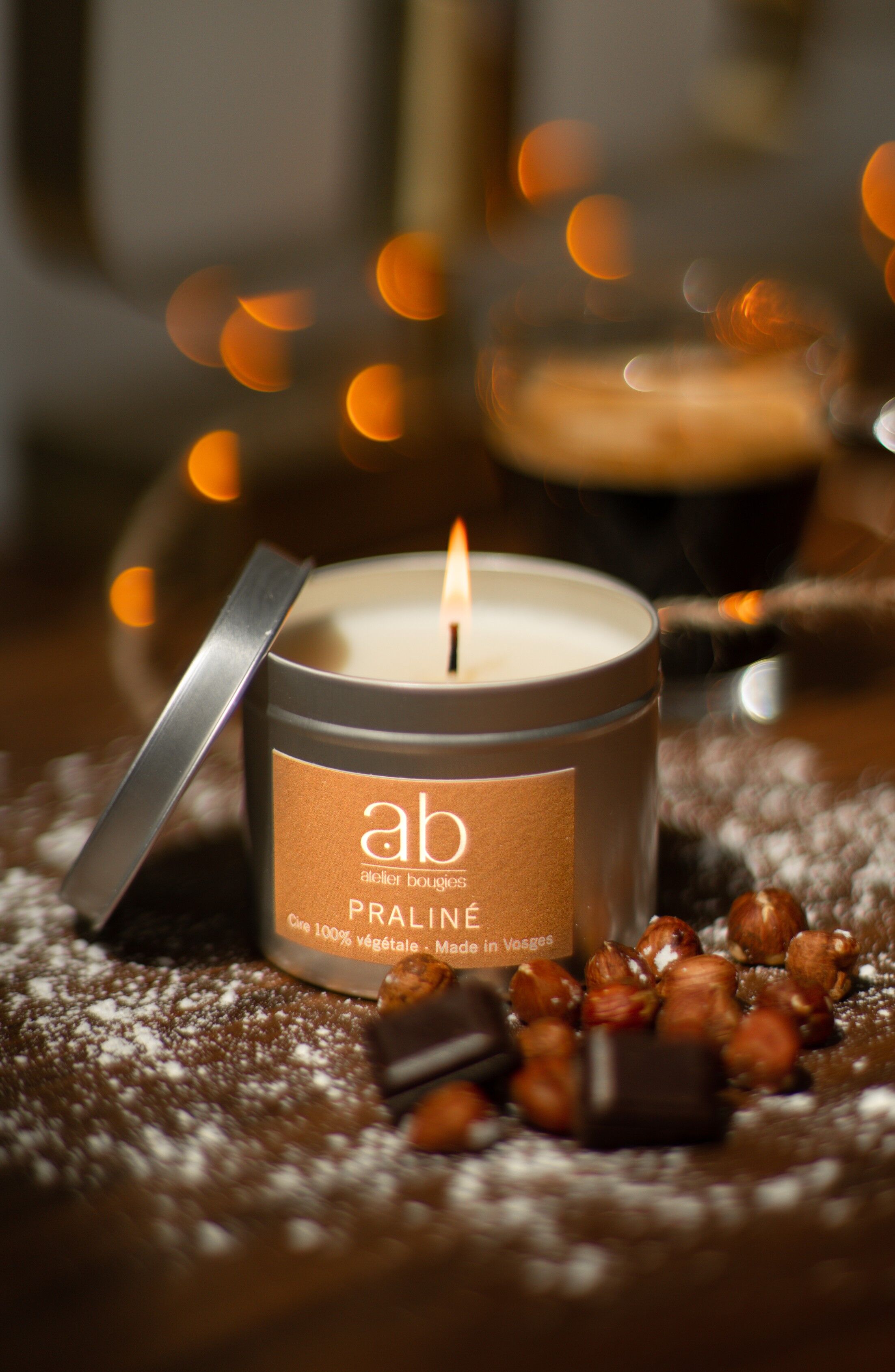 Candela profumata fatta a mano PRALINE