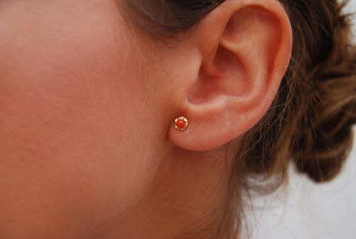 Gold 18K earrings with red coral, set 2 pieces.
