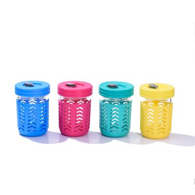 Set of 4 Smith’s Mason Jars (235 ml/8 oz) Silicone sleeves, Leak proof lid, and reusable straws – great toddler glass cups, snack jars, sippy cup. Ideal for picnics, barbecues, camping, kids smoothies, even coffee to go!