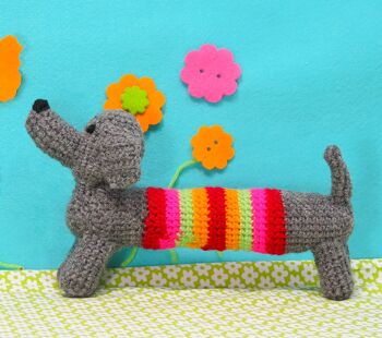 Crochet Sausage Dog Craft Kit - Buttonbag - Créez vos propres objets artisanaux pour enfants 4
