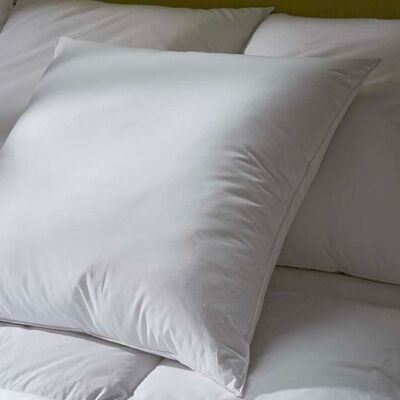 Luxotel pillow 60x60 cm | Hollow fibers | Soft