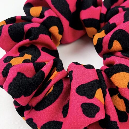 Lila Hot Pink Animal Scrunchie