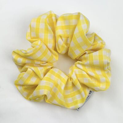 Scrunchie lila a quadretti gialli