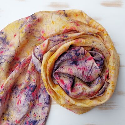 Silk scarf "bright colors" dyed by hand.