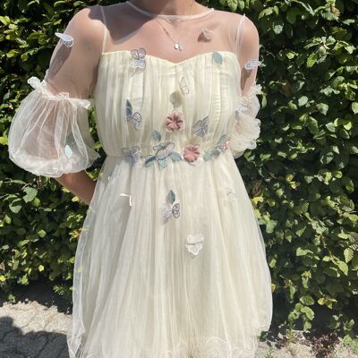 Light beige tulle Dress with 3D details