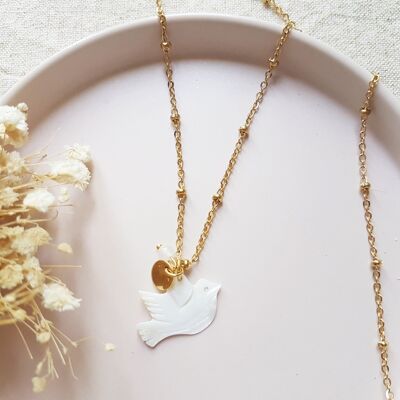 Mother-of-pearl dove stainless steel chain necklace