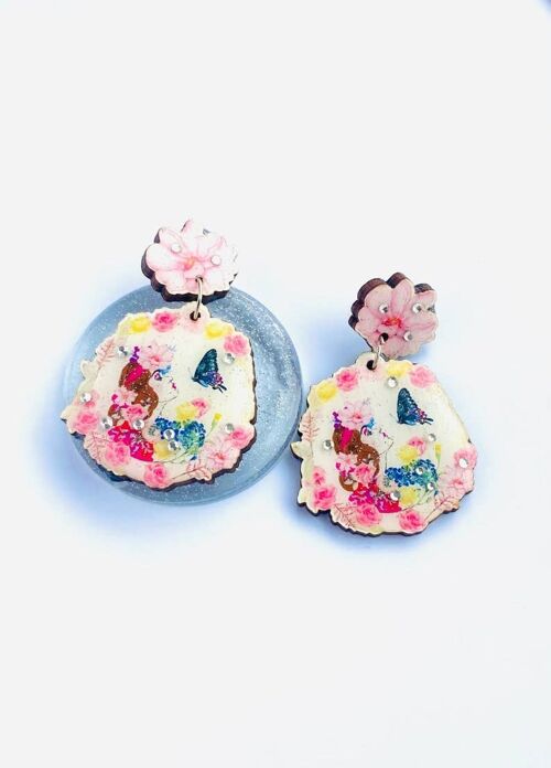 Lizzy and the butterfly earrings,summer statement earrings,butterly earrings, cute earrings,summer earring,floral earrings,super pretty earrings, floral modern earrings