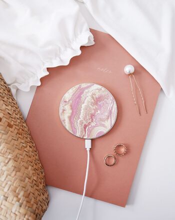 Fashion QI Charger Golden Blush Marble 3