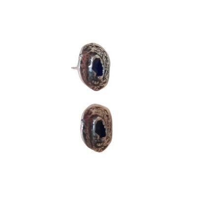 Irregular oval earrings with enamel