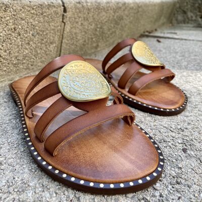 Aphrodite brown size 37