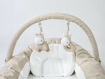 ONNA Nest : Confort maternel et polyvalence pour bébé de 0 à 6 mois - Coussin anti-renversement, réducteur de berceau - Coloris beige 8