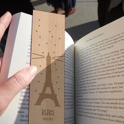 Illuminated Eiffel Tower bookmarks - (made in France) in Birch wood