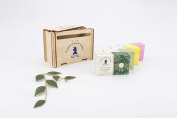 Pack coffret 4 savons - (made in France) 100 % naturel - huile essentielle de Tea tree, Camphre, Litsea Cubeba, Citron 2