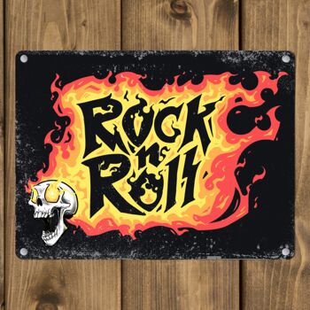 Enseigne en métal Rock n' Roll avec des flammes et une tête de mort 3