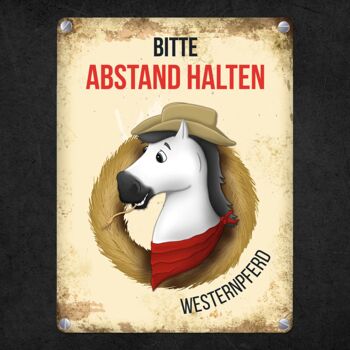 Plaque en métal avec motif cheval blanc et disant : Veuillez garder vos distances - cheval western 4
