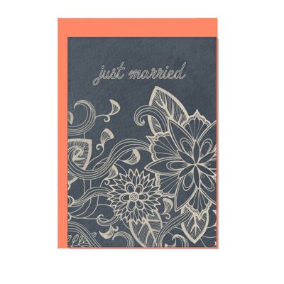 Folded card up, JUST MARRIED