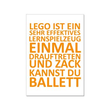 Carte postale vers le haut, LEGO EST UN JOUET ÉDUCATIF TRÈS EFFICACE..., orange