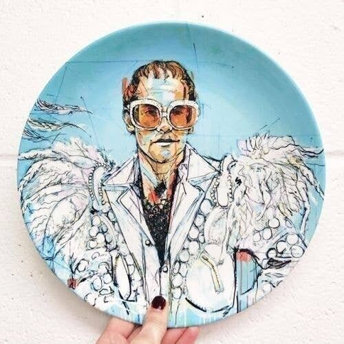 10 inch plate, feathered elton by laura selevos