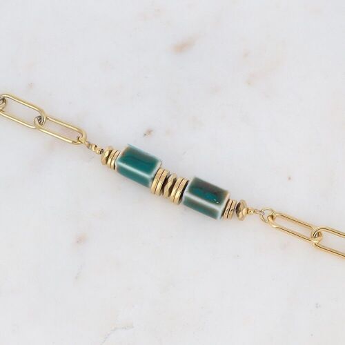 Bracelet Aéla doré avec perles en céramique teintée verte