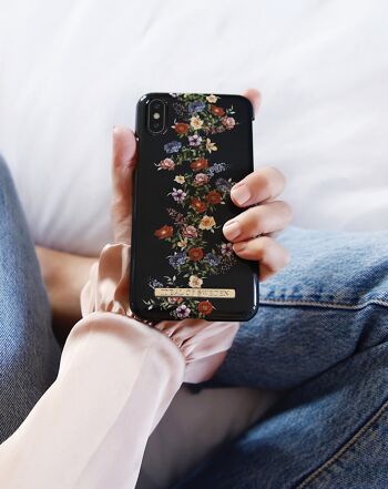 Coque Fashion iPhone Xs Floral Foncé 3