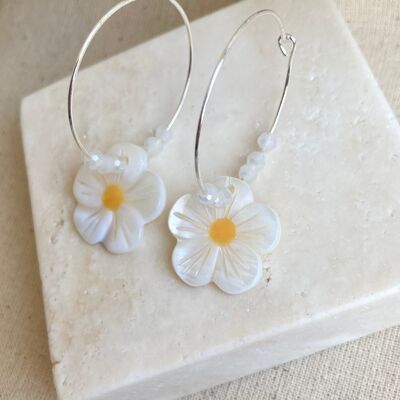 Real shell flower & glass bead silver hoop earrings