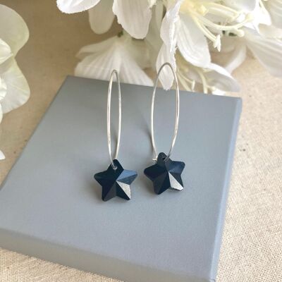 Black glass star silver hoops earrings.