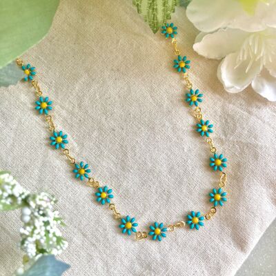 Kooky green / turquoise enamel daisy flower gold necklace