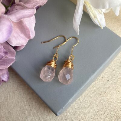 Kooky gold natural gemstone drop earrings. Pink quartz