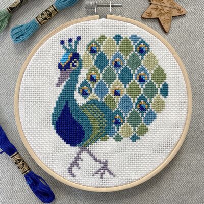 Peppa Peacock - Modern Cross Stitch Kit