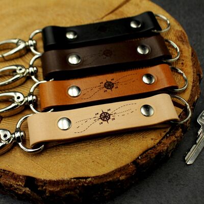 Leather keychain with trigger snap - windrose theme