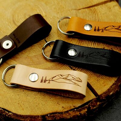 Leather keychain - mountain theme